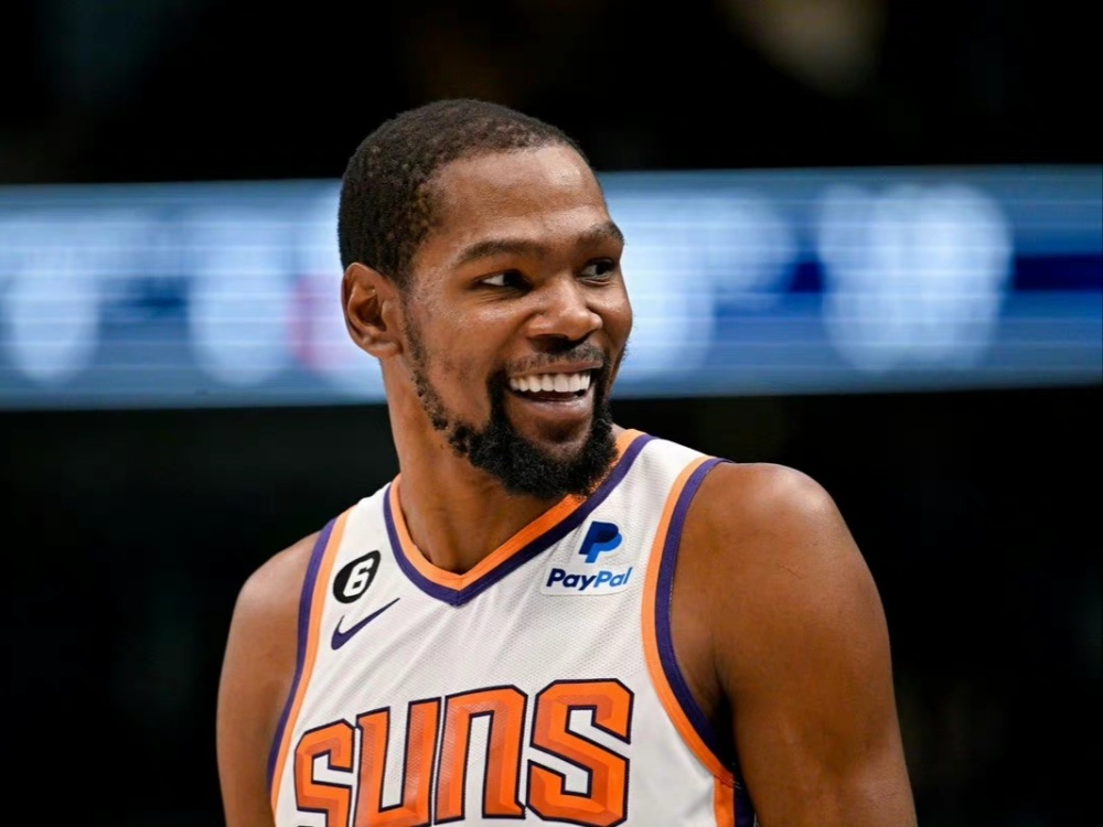 托马斯领衔 托马斯领衔