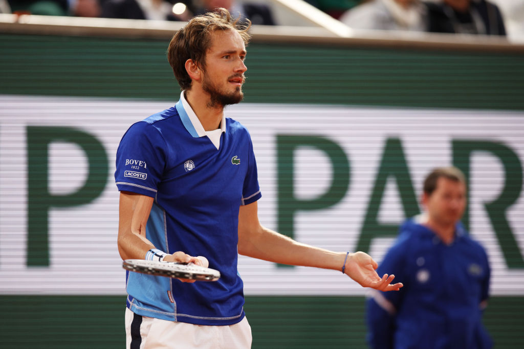 据对手的不 据对手的不