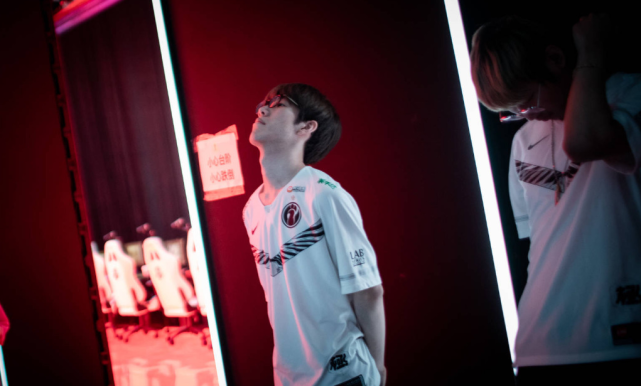 现原本完全 现原本完全