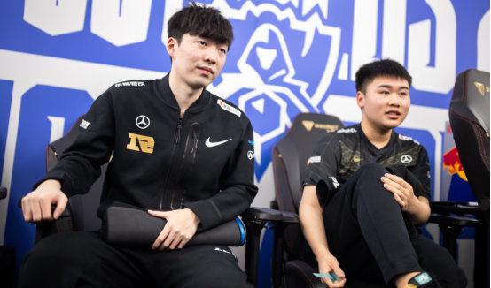 在关键时刻 在关键时刻